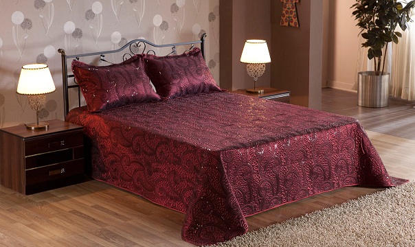 istikbal silver bordo yatak örtüsü modeli