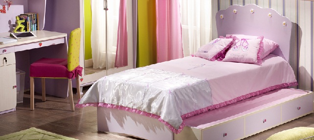 tek kişilik çift yataklı çilek genç odası modeli